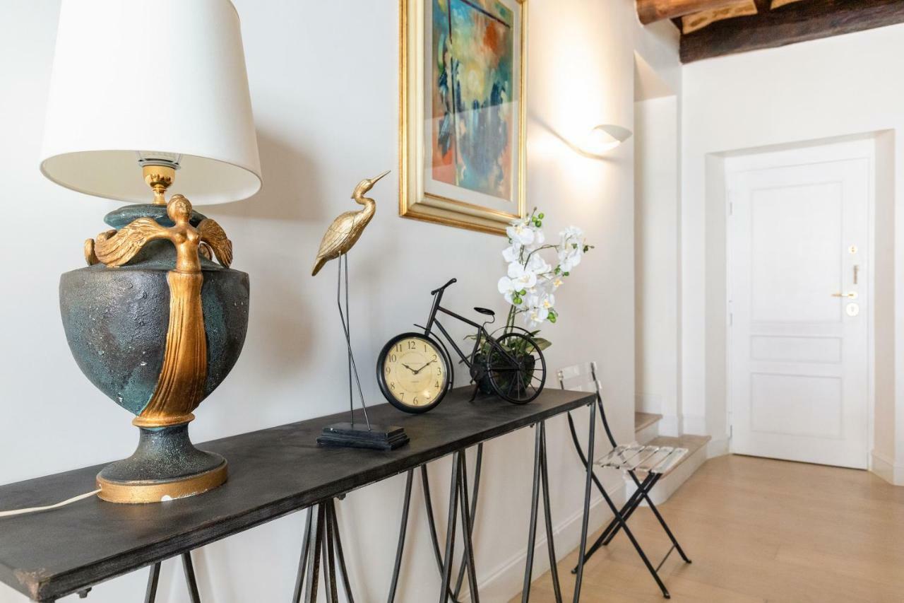 As Feel - Trevi Luxury Apartment *